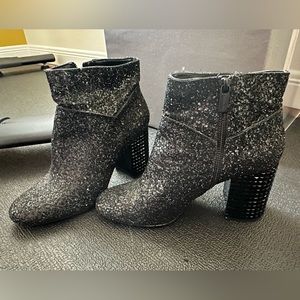 Michael Kors Arabella Glitter Ankle Booties Size 8.5